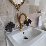 & D'hotes La Lorraine Bed & Breakfast