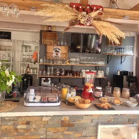 Gîtes&chambres D'hôtes La Lorraine Couette-café 3*