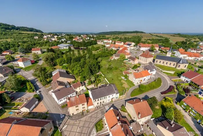 & D'hotes La Lorraine 3* Folkling